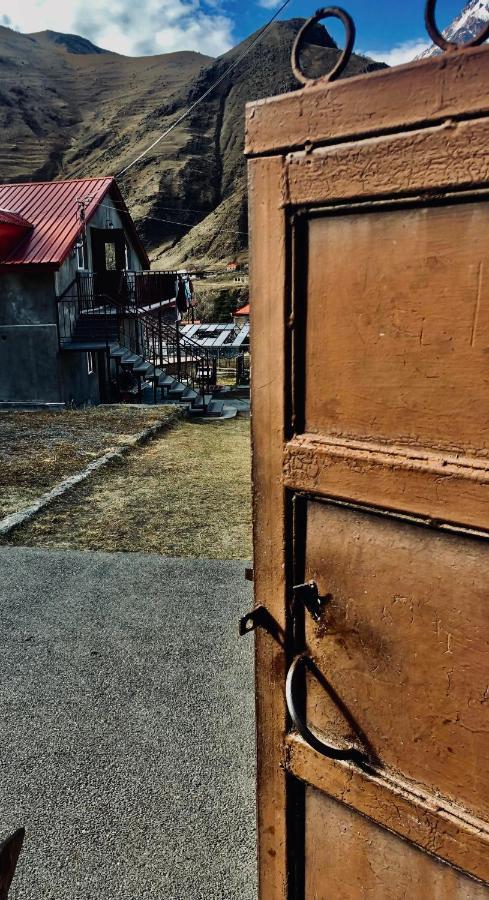 Guest House Chavchavadze N23 Kazbegi Exterior photo
